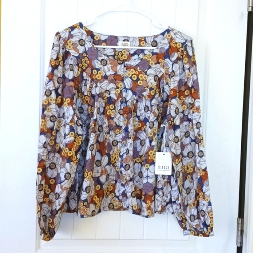 NWT a.n.a. Lightweight Peasant Top